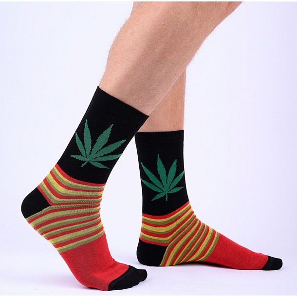 Cannabis mintás férfi zokni